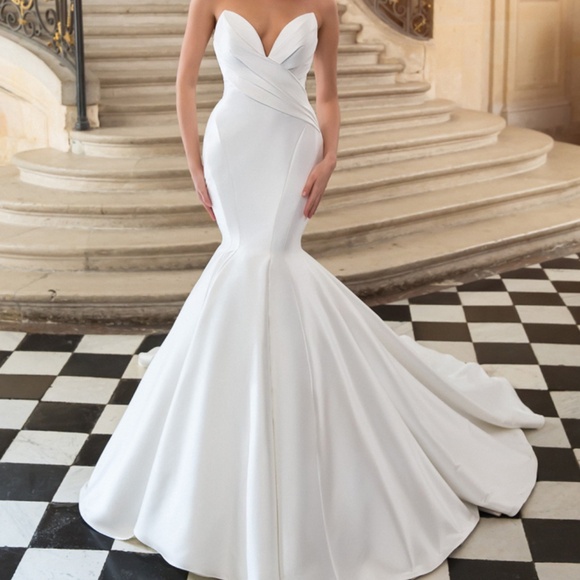 GLORIANA | Elysee Bridal Wedding Dress Gown - Picture 1 of 3